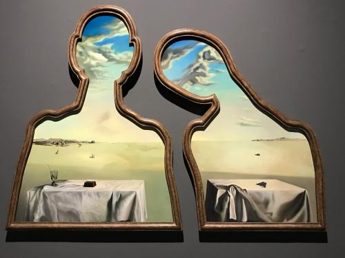 Dali - Couple aux têtes pleines de nuages